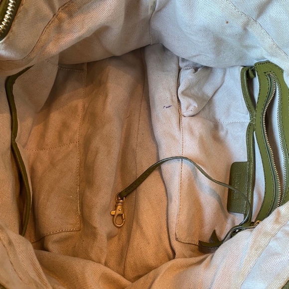 ❌SOLD❌ Vintage Michael Kors Avocado Green Olive Leather Handbag / Chunky Bag - Picture 10 of 13